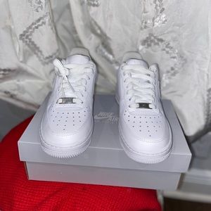 Women’s Air Force 1’s